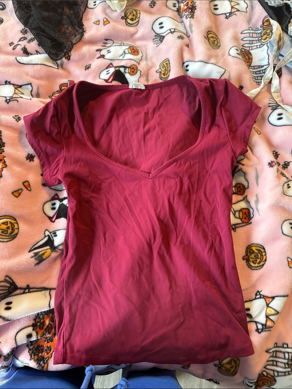 Garage Women's Short Sleeve V-Neck Top - Burgundy